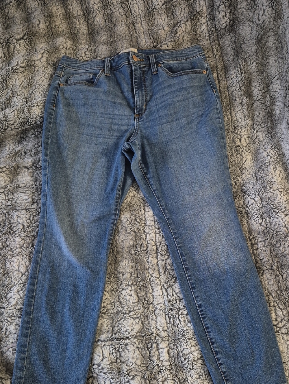 Universal Thread 🖤 Medium Blue Skinny Jeans (683)